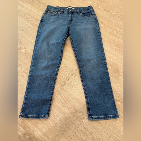 NWOT Levi’s Women’s Boyfriend Jeans - Picture 6 of 10